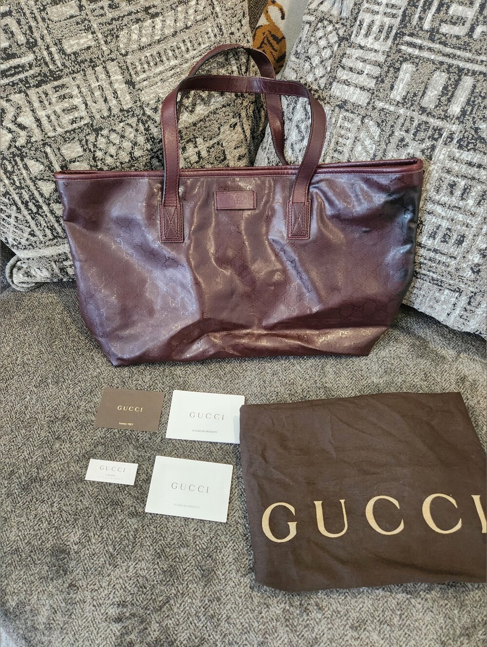 GUCCI Imprime Monogram GG Burgundy Tote